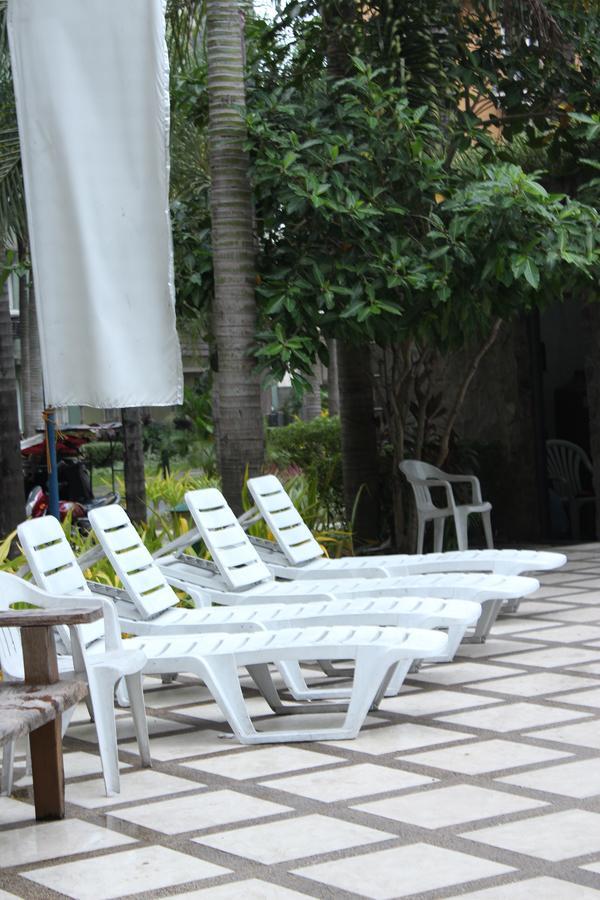 Apartmán East Ortigas Mansions By Ma Manila Exteriér fotografie